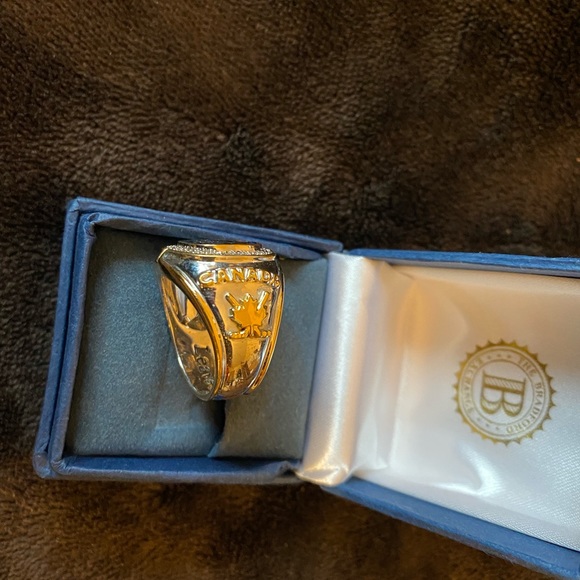 Bradford Exchange, team Canada ringdiamonds,certified authentic.Limited Edition. - Picture 5 of 9